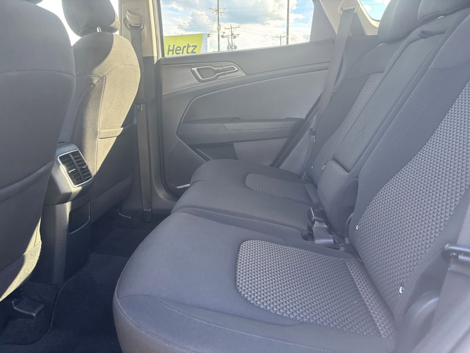 Thumbnail: 2024 Kia Sportage - 24