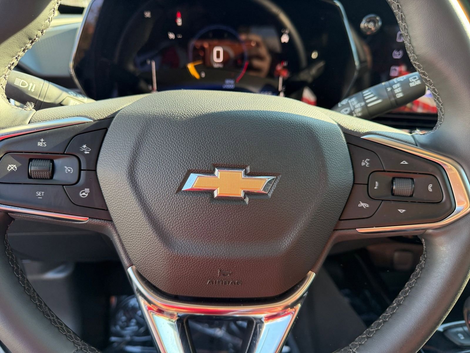 Thumbnail: 2025 Chevrolet Trax - 25