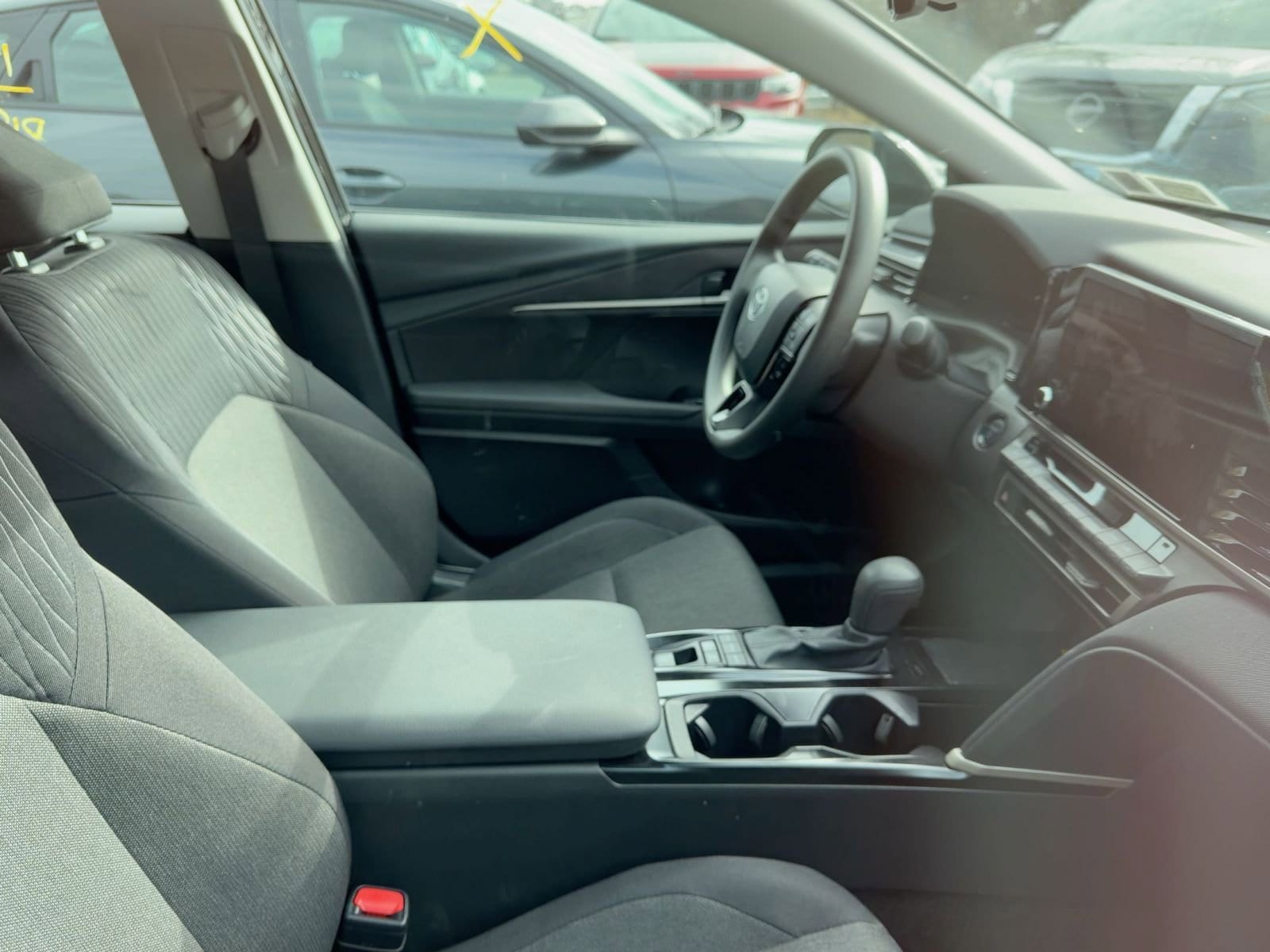 Thumbnail: 2025 Toyota Camry - 10