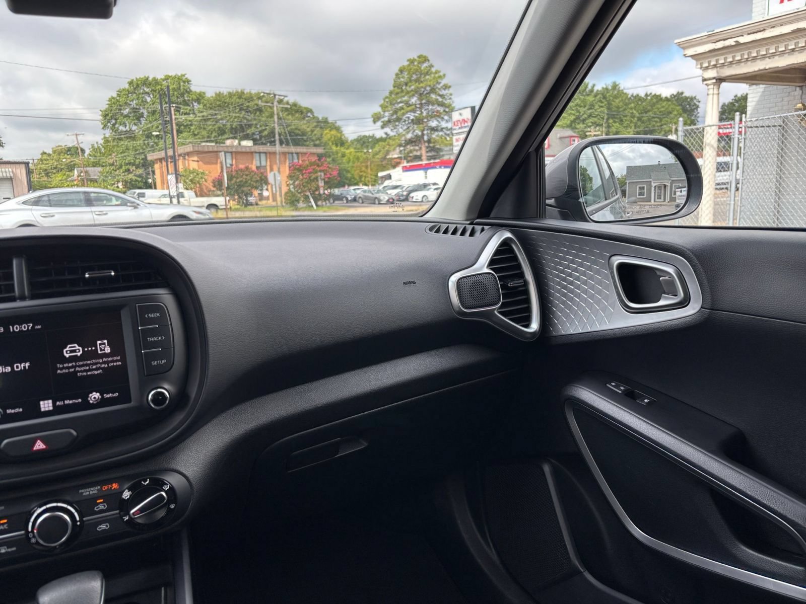 Thumbnail: 2025 Kia Soul - 32