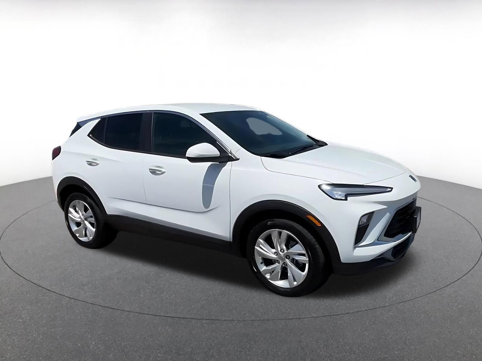 Thumbnail: 2025 Buick Encore GX - 2
