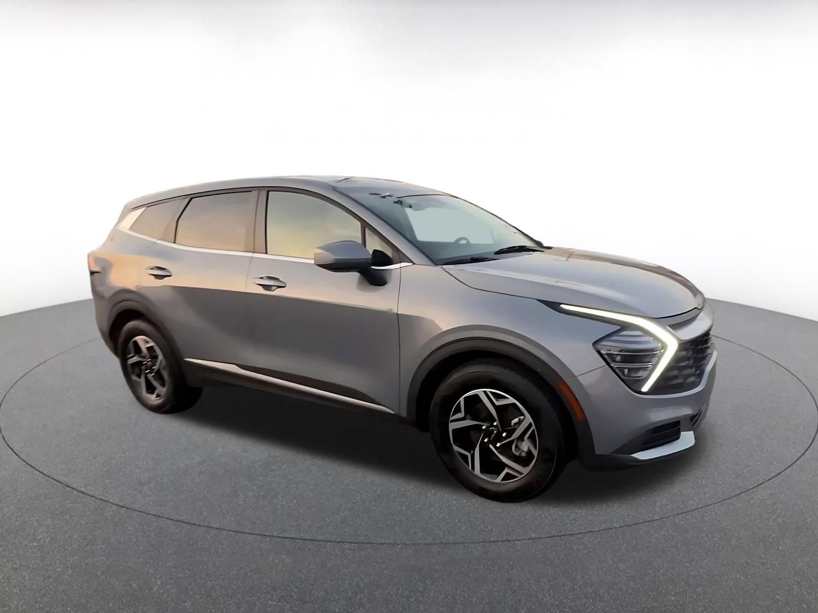 Thumbnail: 2025 Kia Sportage - 2