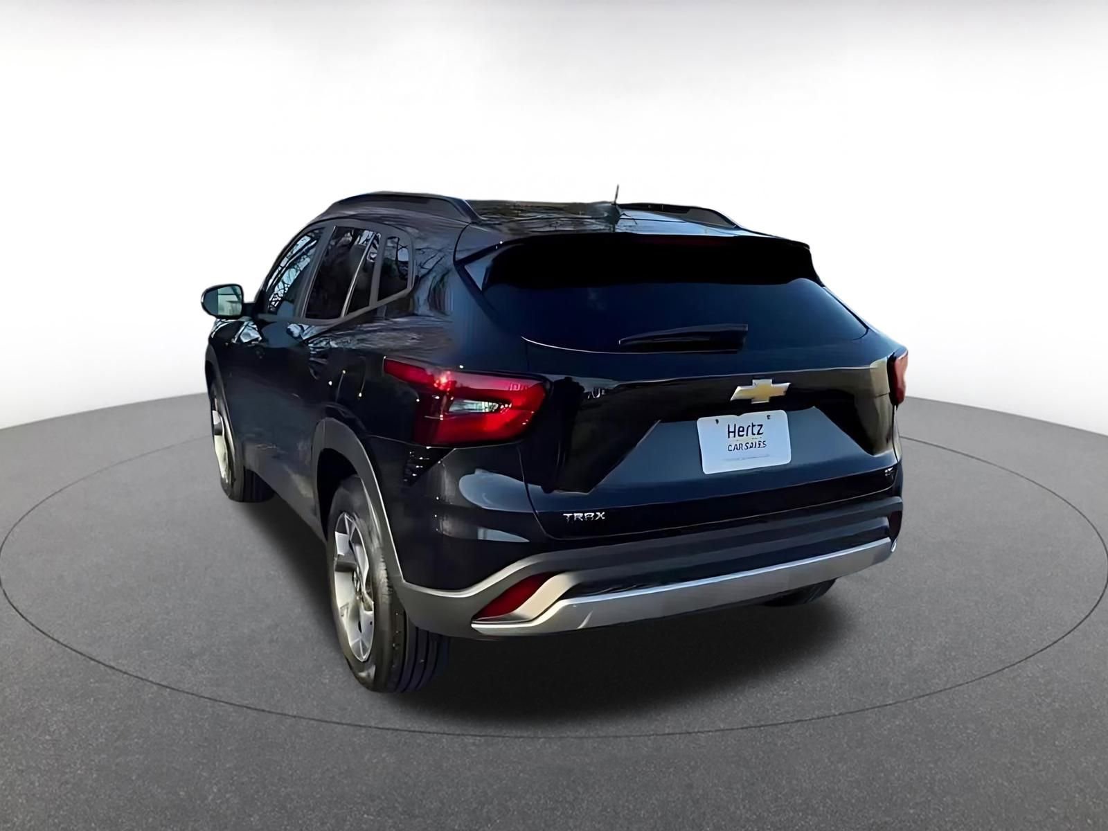 Thumbnail: 2025 Chevrolet Trax - 11