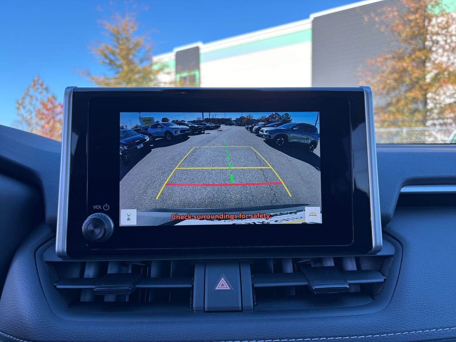 Thumbnail: 2025 Toyota RAV4 - 17