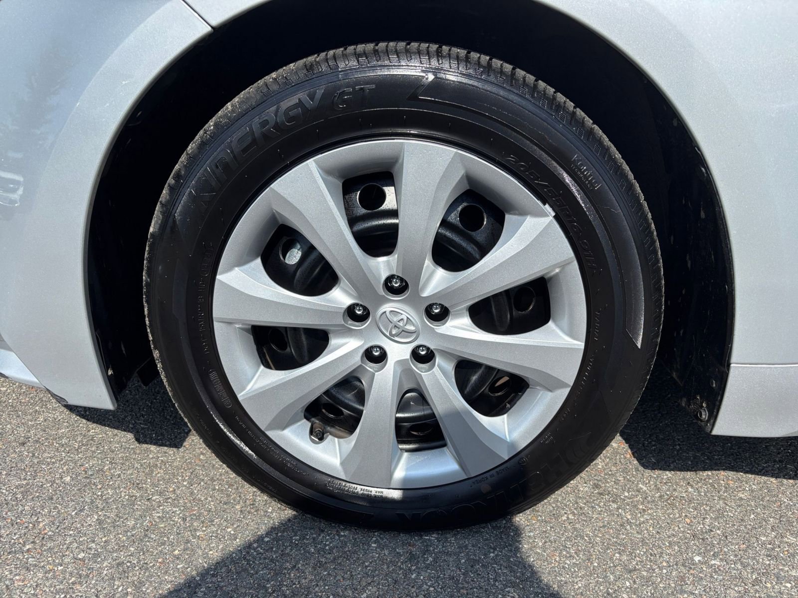 Thumbnail: 2024 Toyota Corolla - 28