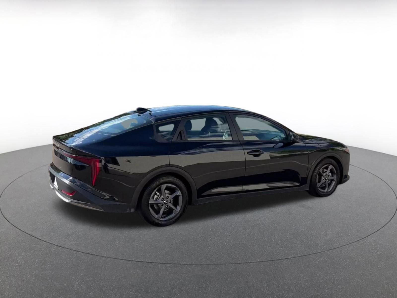 Thumbnail: 2025 Kia K4 - 15