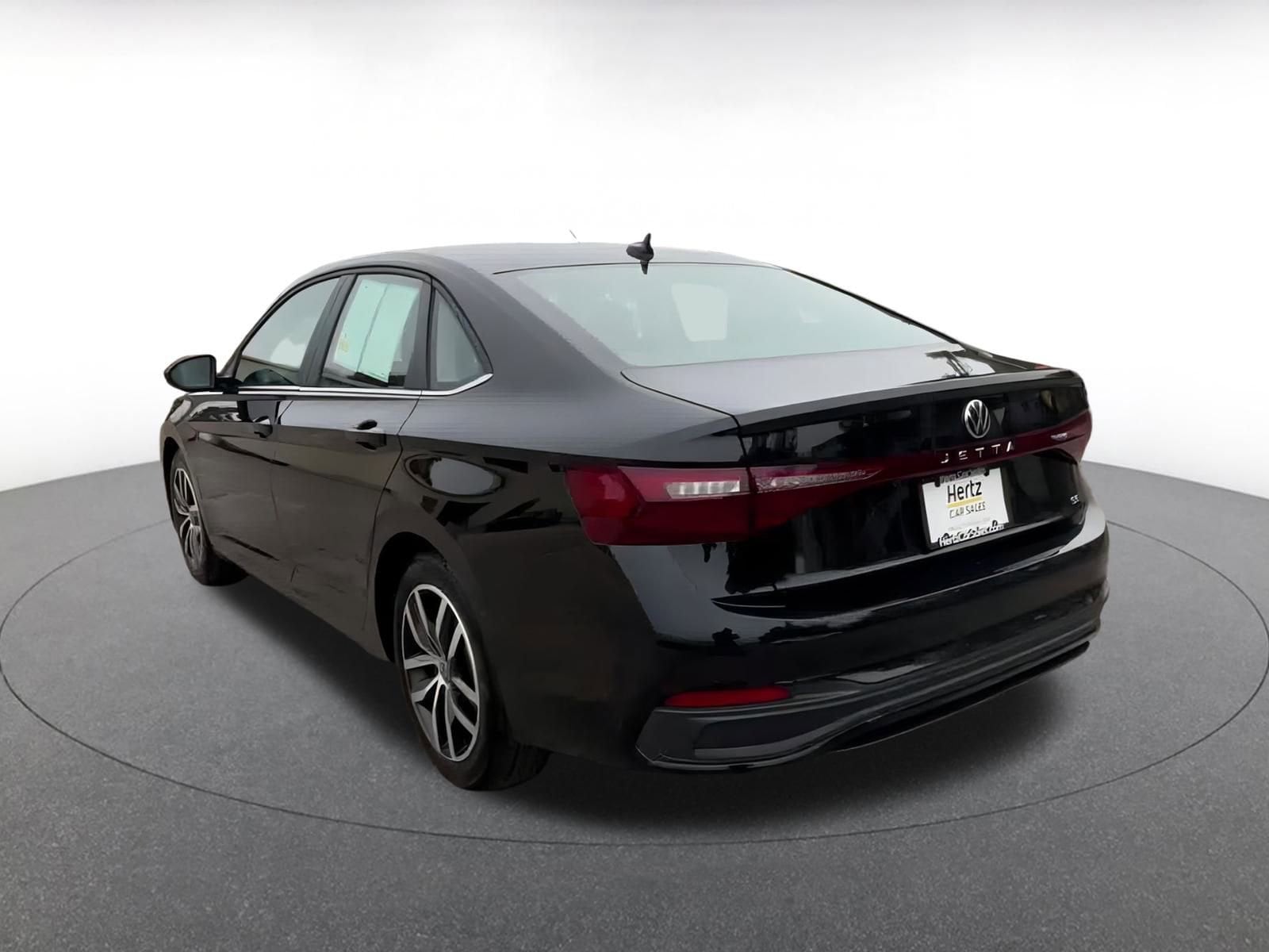 Thumbnail: 2025 Volkswagen Jetta - 11