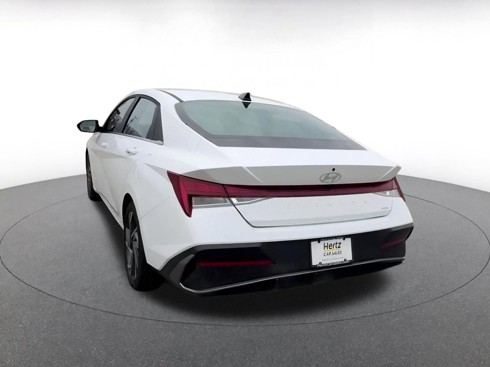 Thumbnail: 2025 Hyundai Elantra - 11