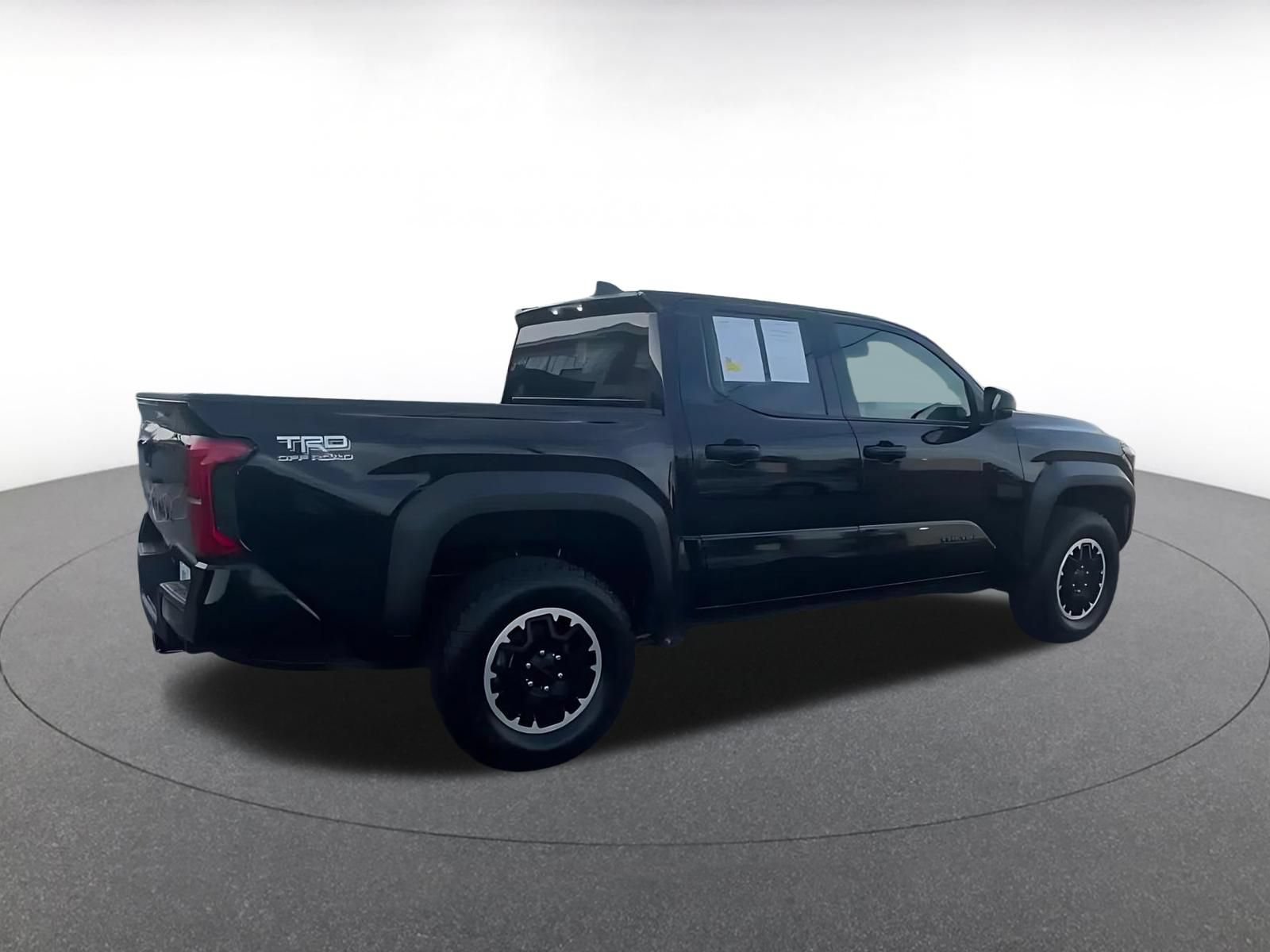 Thumbnail: 2025 Toyota Tacoma - 10