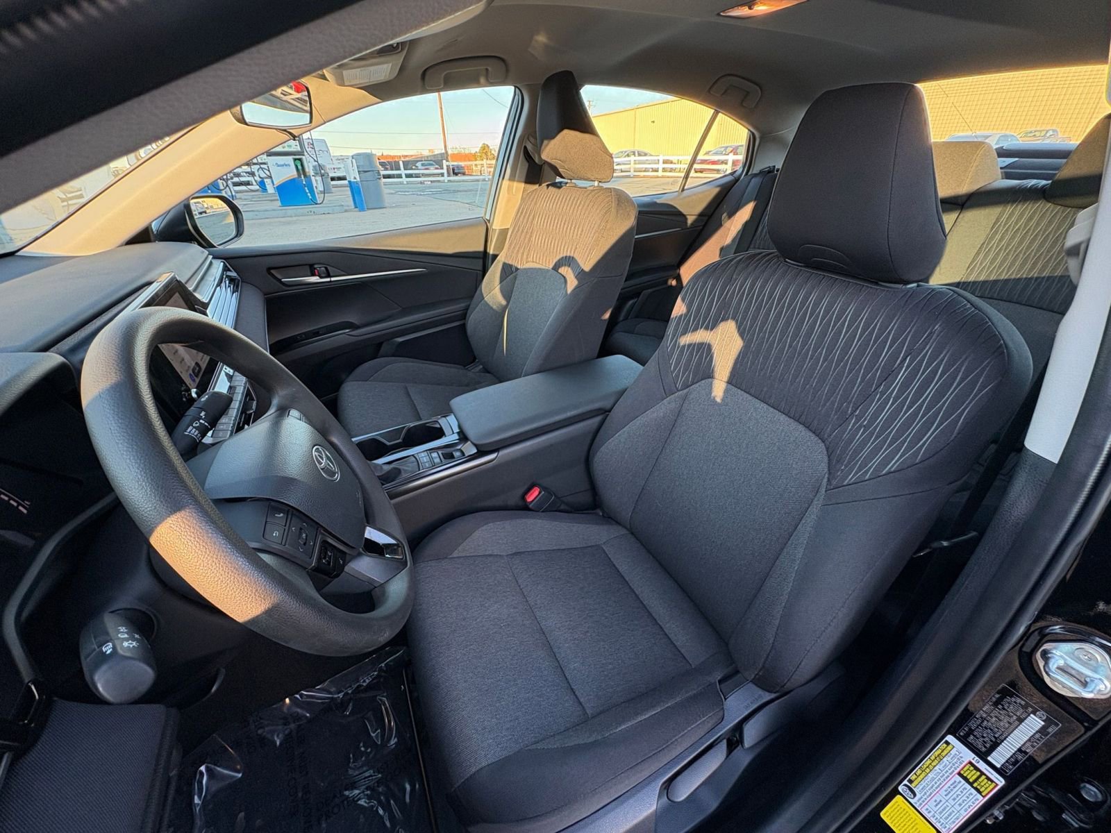 Thumbnail: 2025 Toyota Camry - 35