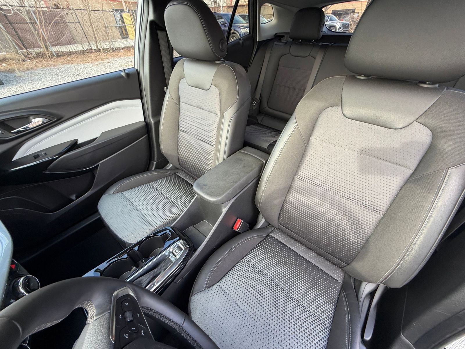 Thumbnail: 2025 Chevrolet Trax - 35