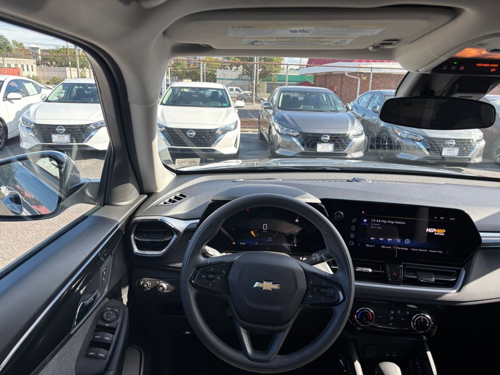 Thumbnail: 2025 Chevrolet TrailBlazer - 32