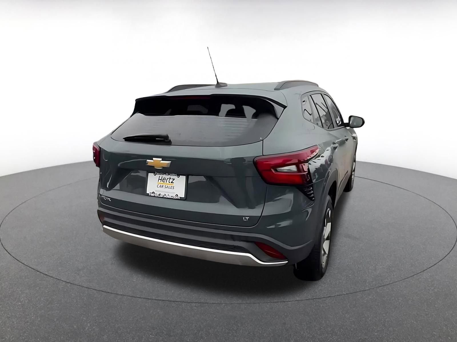 Thumbnail: 2025 Chevrolet Trax - 14