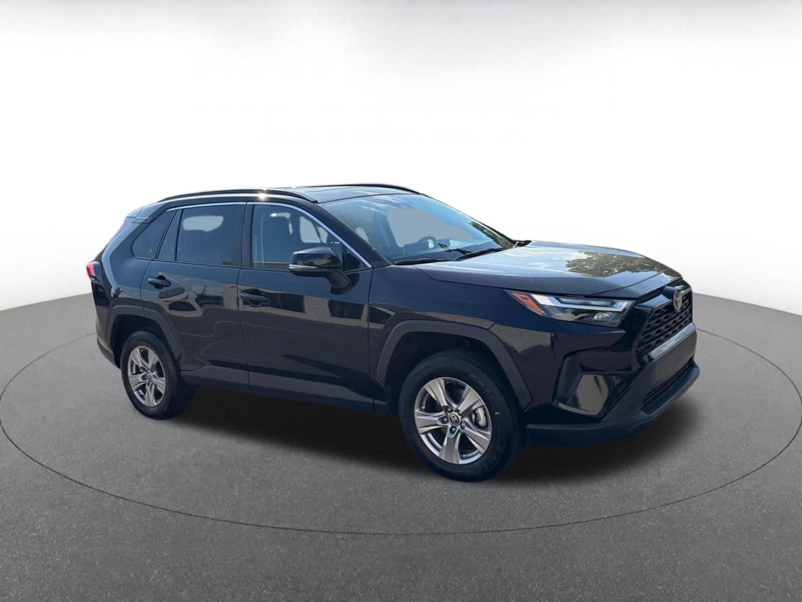 Thumbnail: 2025 Toyota RAV4 - 1