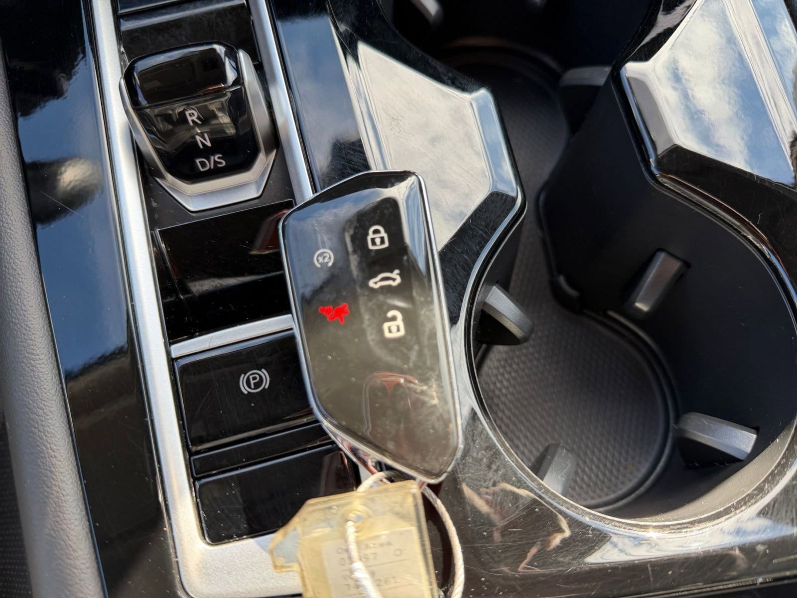 Thumbnail: 2025 Volkswagen Atlas - 23