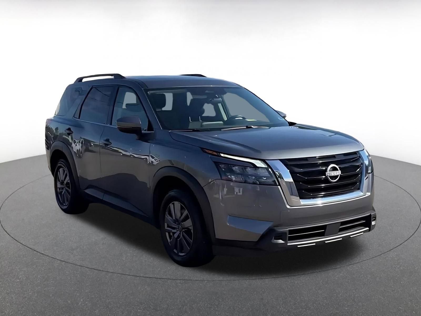 Thumbnail: 2025 Nissan Pathfinder - 3