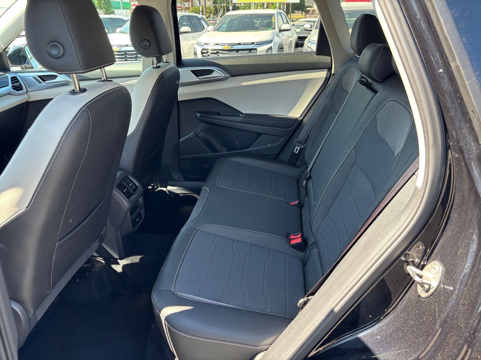 Thumbnail: 2025 Volkswagen Taos - 27