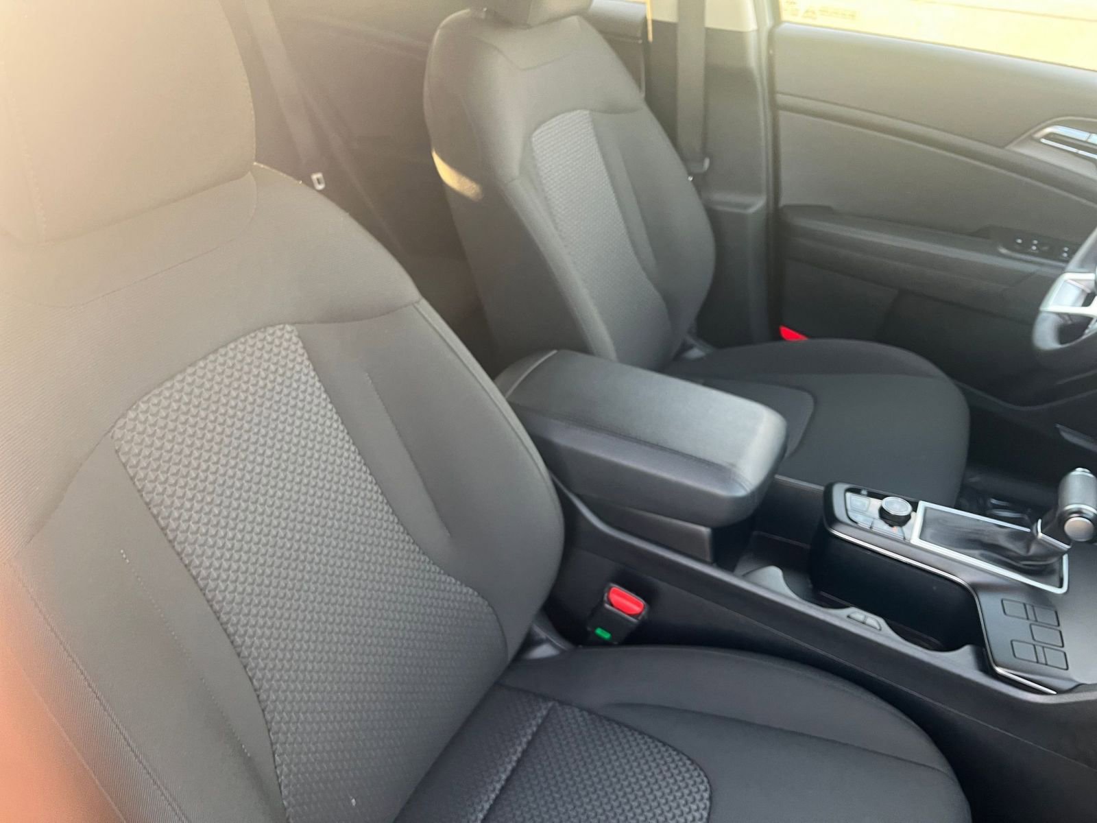 Thumbnail: 2025 Kia Sportage - 35