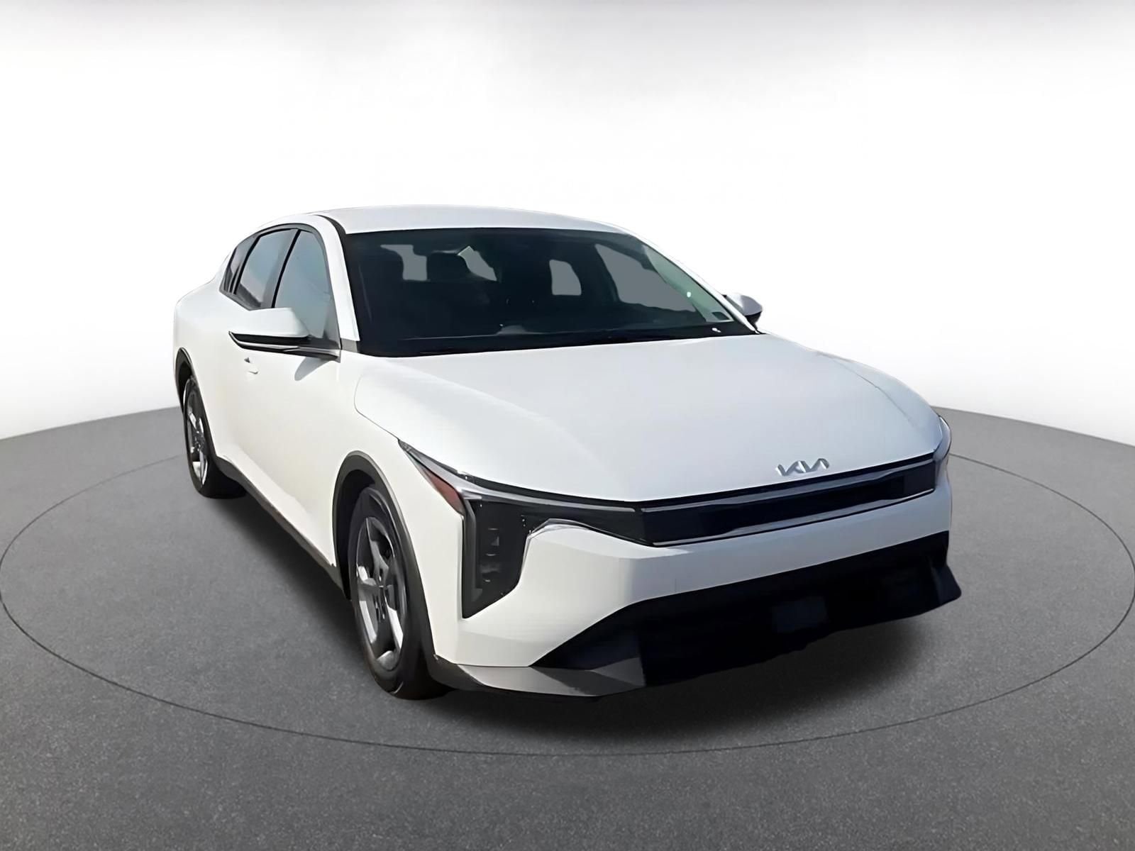 Thumbnail: 2025 Kia K4 - 3