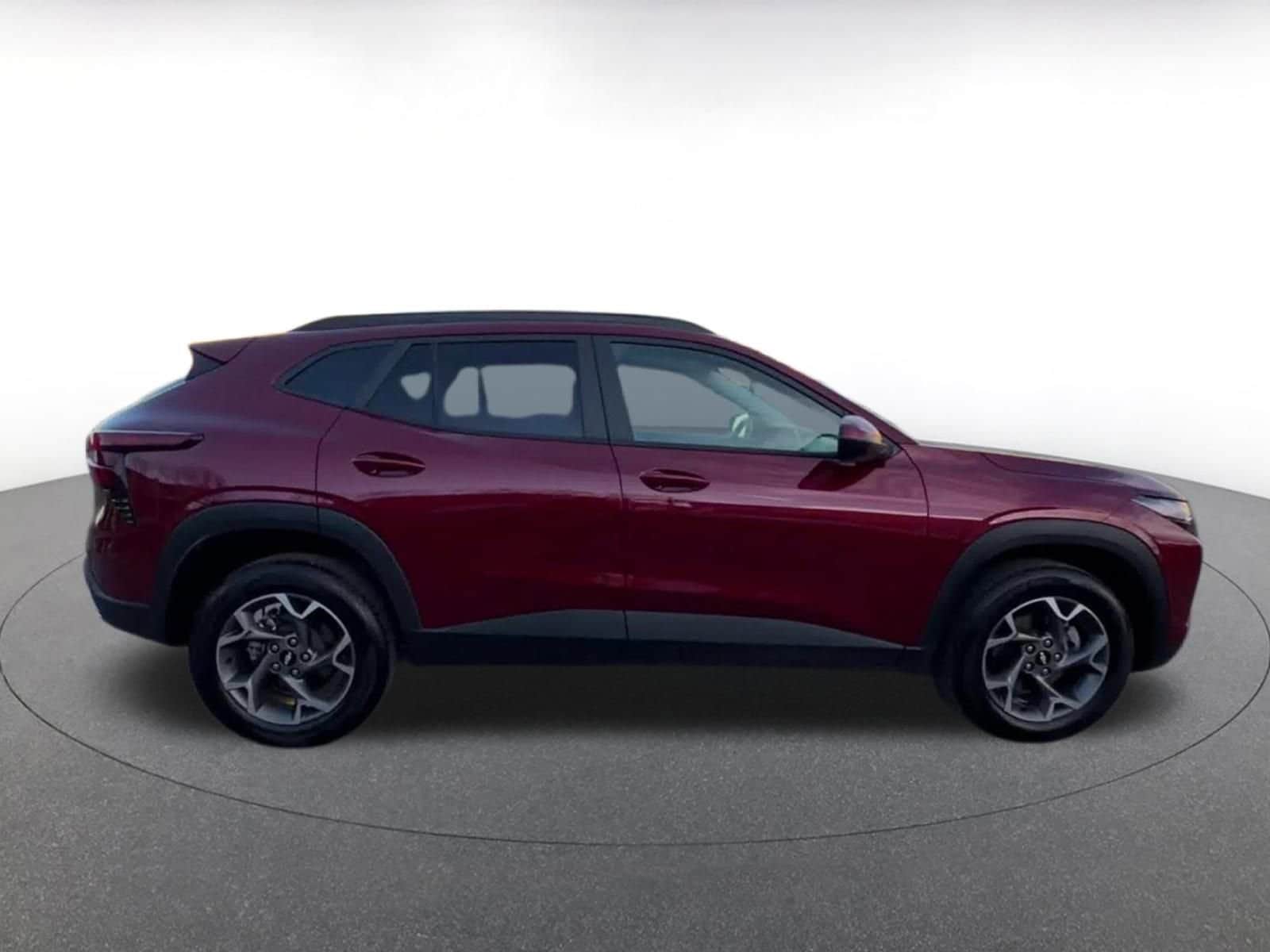 Thumbnail: 2025 Chevrolet Trax - 16