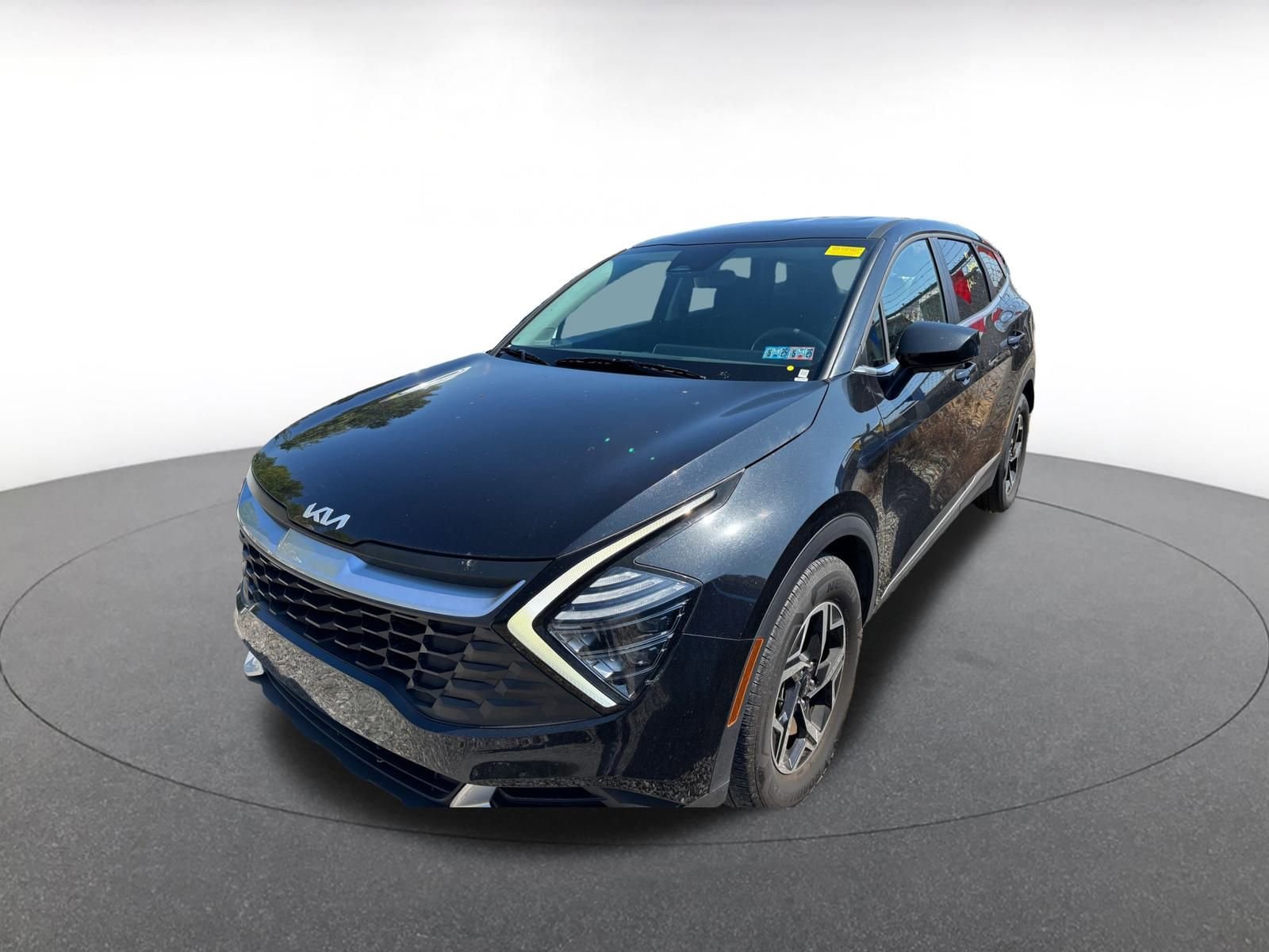 Thumbnail: 2024 Kia Sportage - 3
