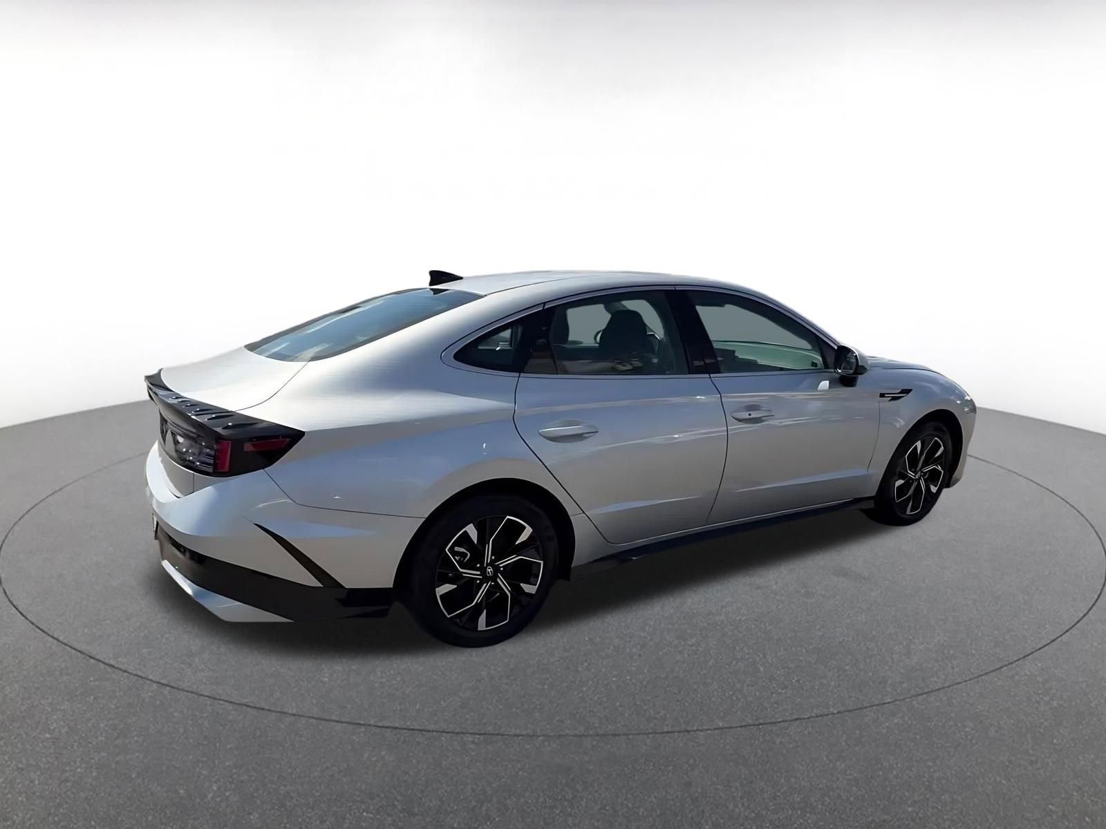 Thumbnail: 2025 Hyundai Sonata - 15