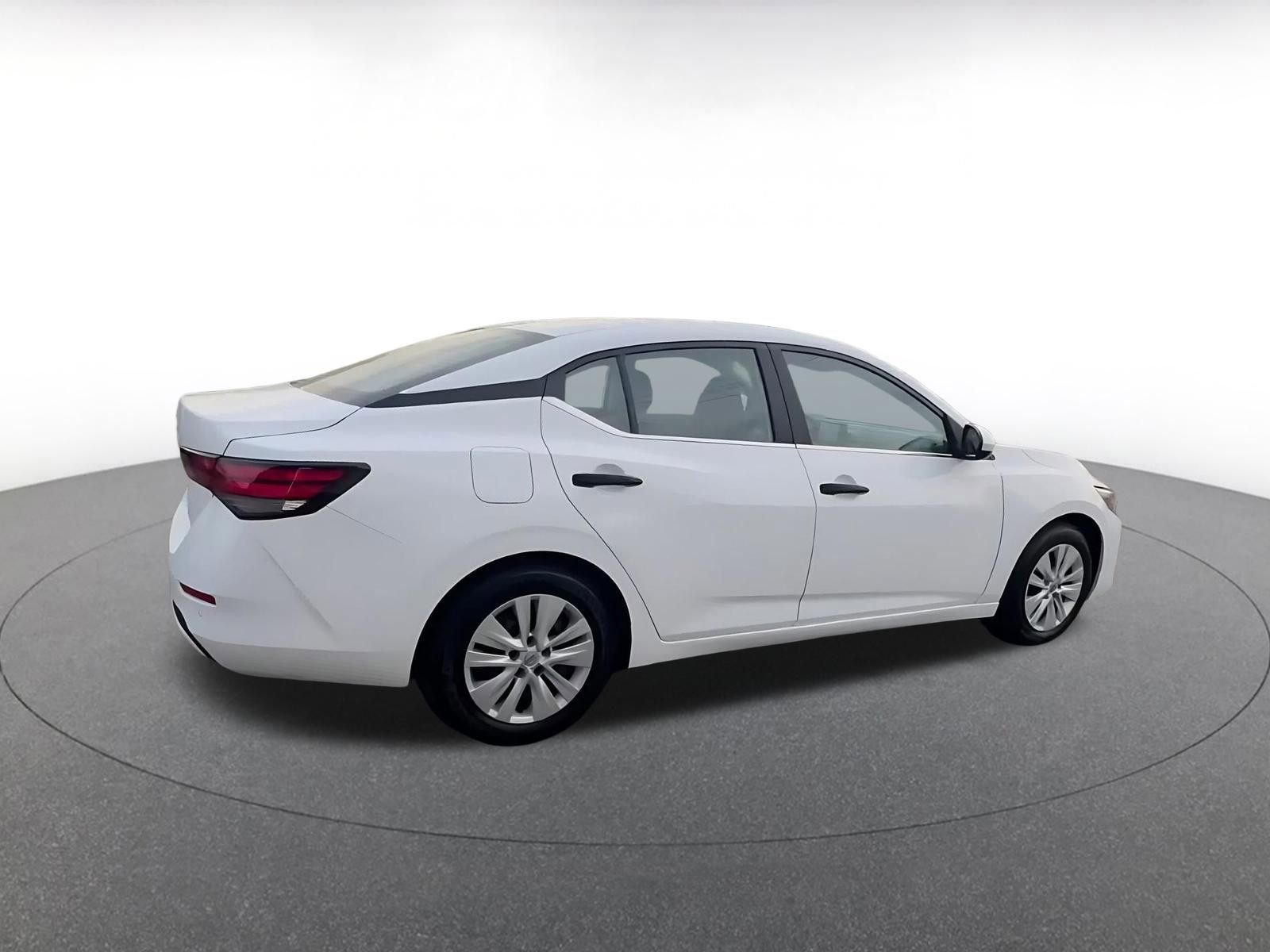 Thumbnail: 2025 Nissan Sentra - 15