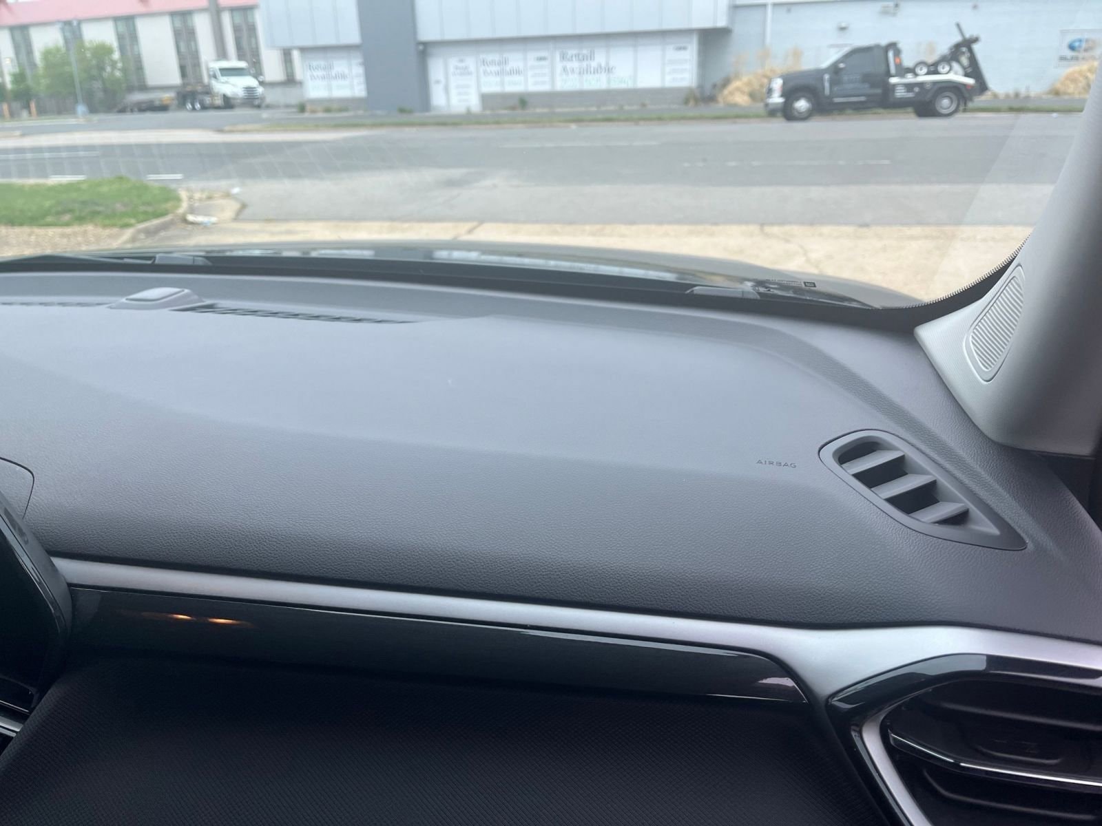 Thumbnail: 2025 Chevrolet TrailBlazer - 34
