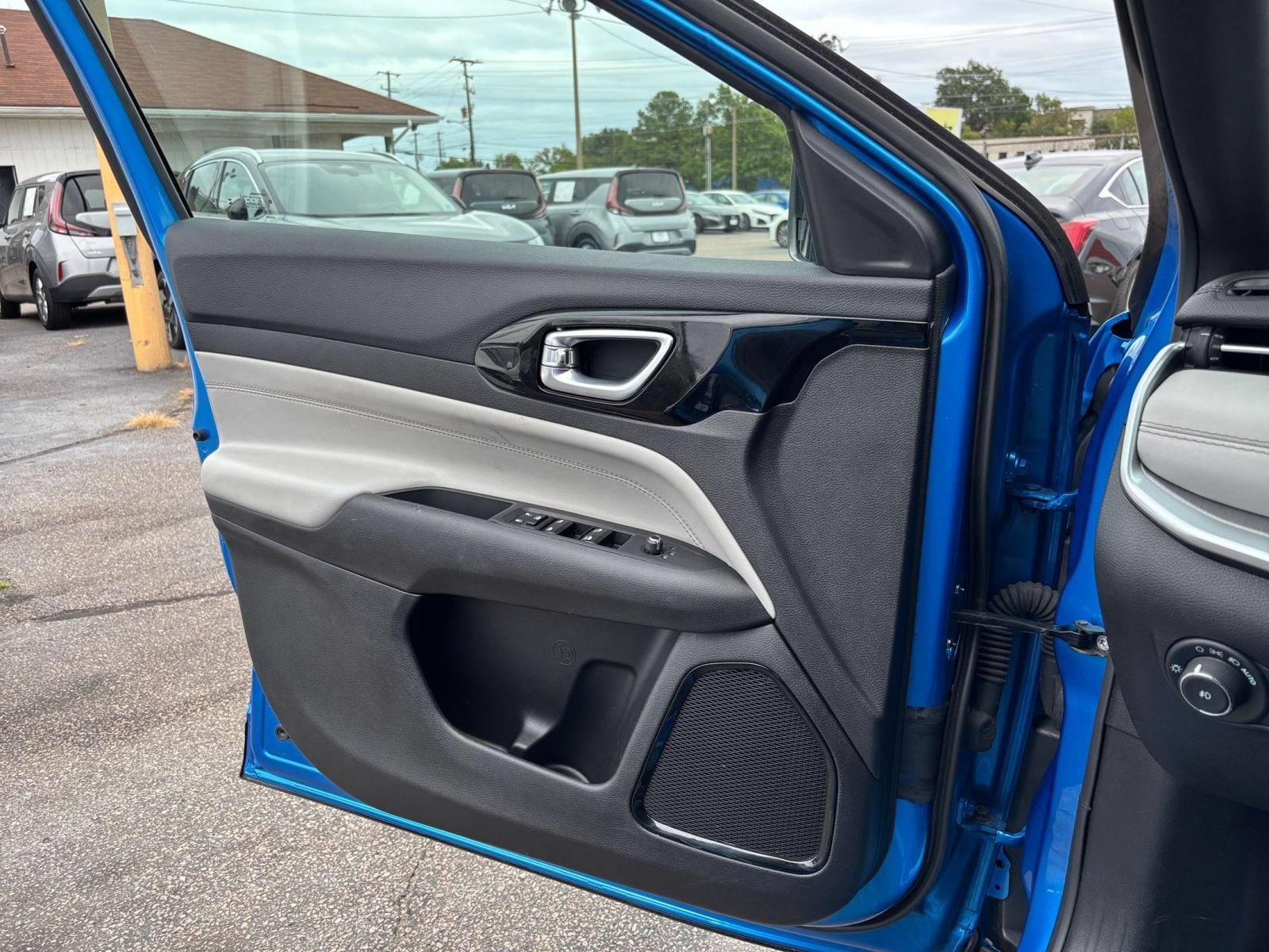 Thumbnail: 2025 Jeep Compass - 18