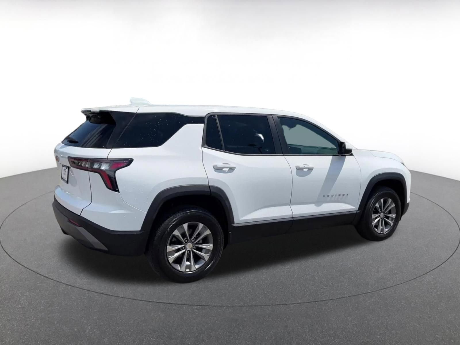 Thumbnail: 2025 Chevrolet Equinox - 15