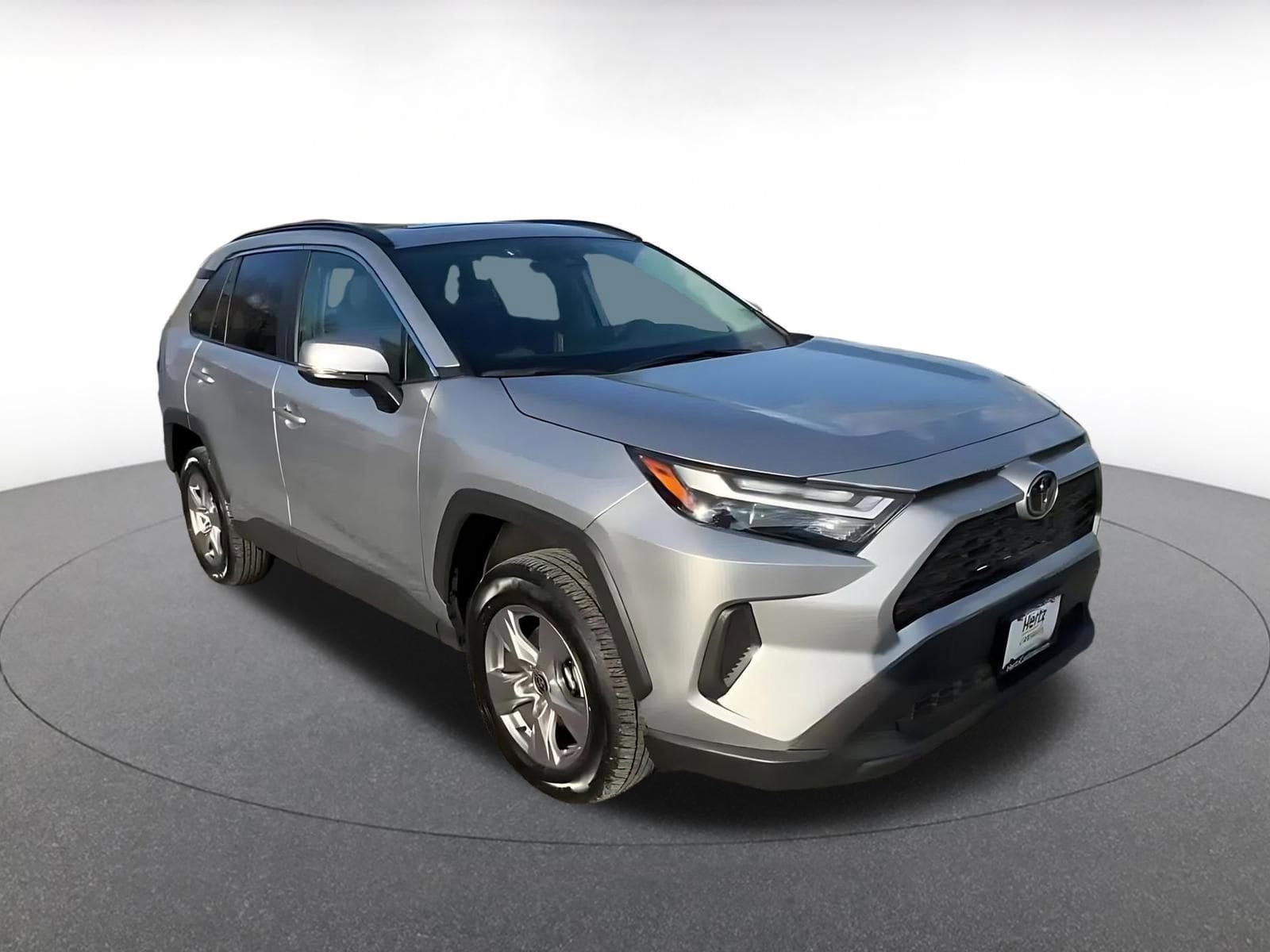 Thumbnail: 2025 Toyota RAV4 - 3