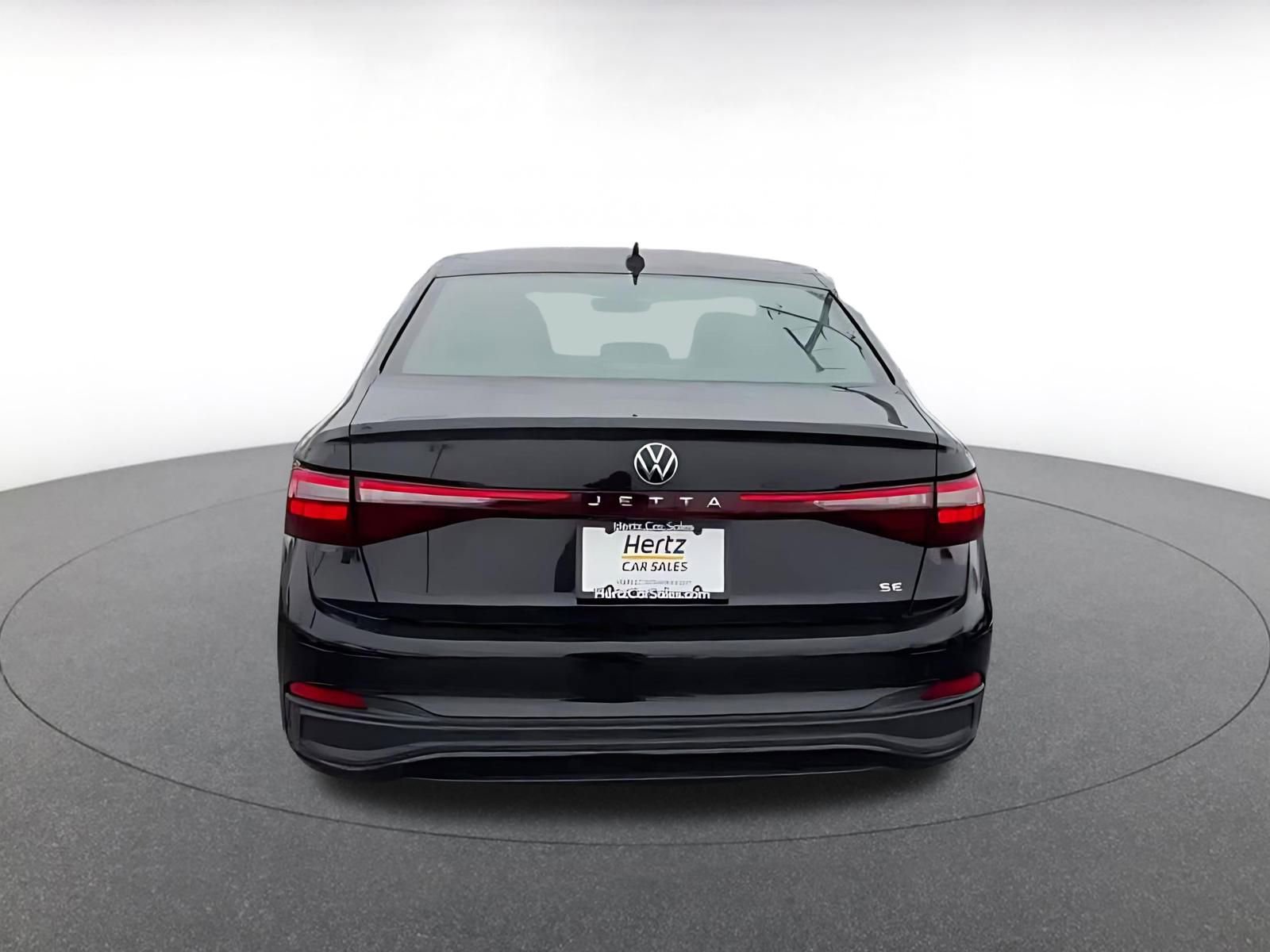 Thumbnail: 2025 Volkswagen Jetta - 12