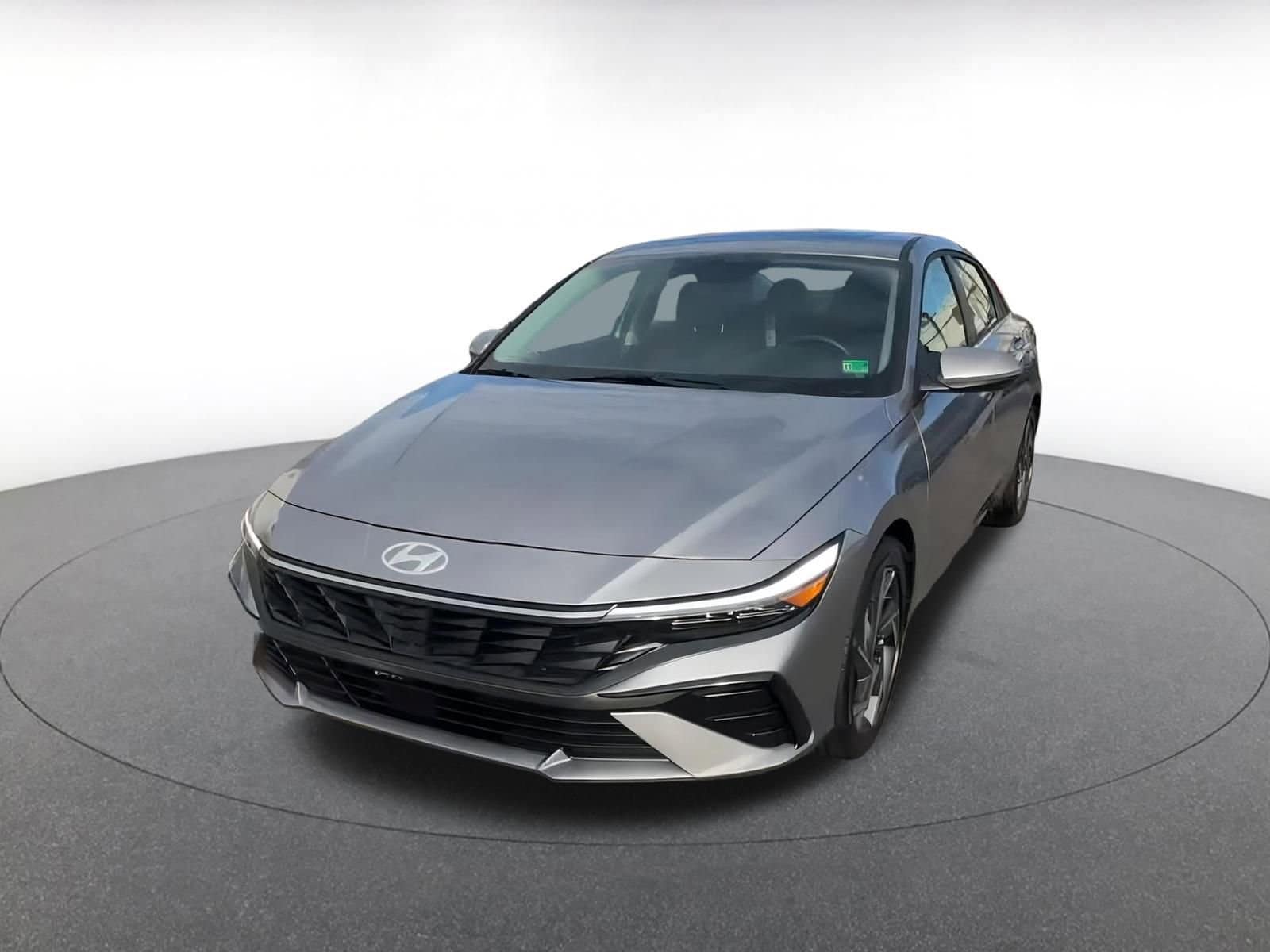 Thumbnail: 2025 Hyundai Elantra - 7