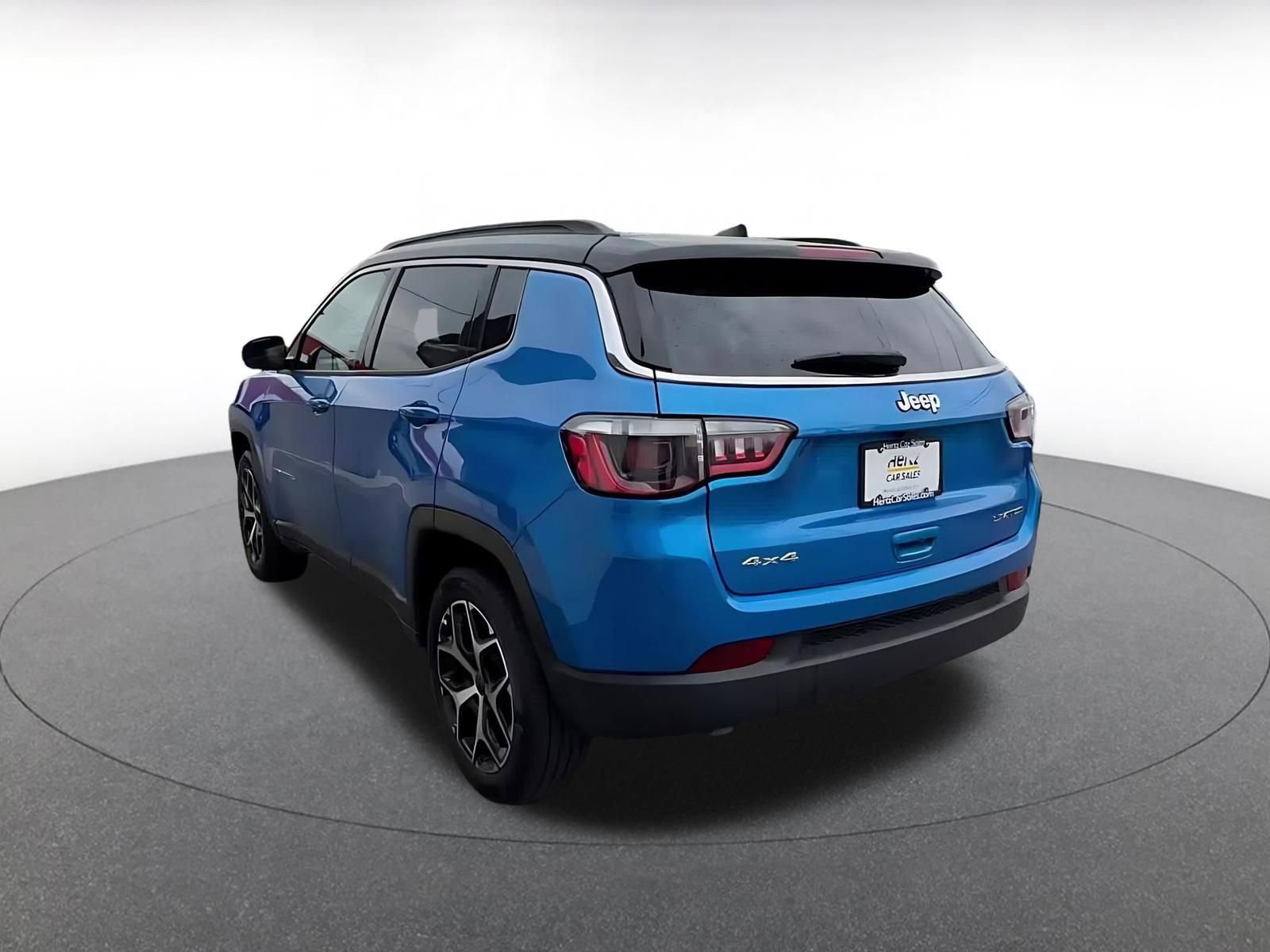 Thumbnail: 2025 Jeep Compass - 11