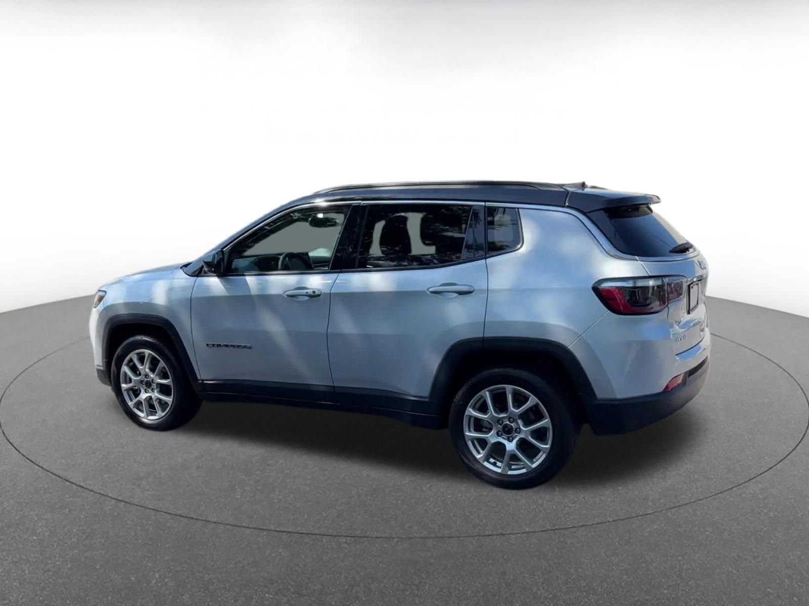 Thumbnail: 2025 Jeep Compass - 10