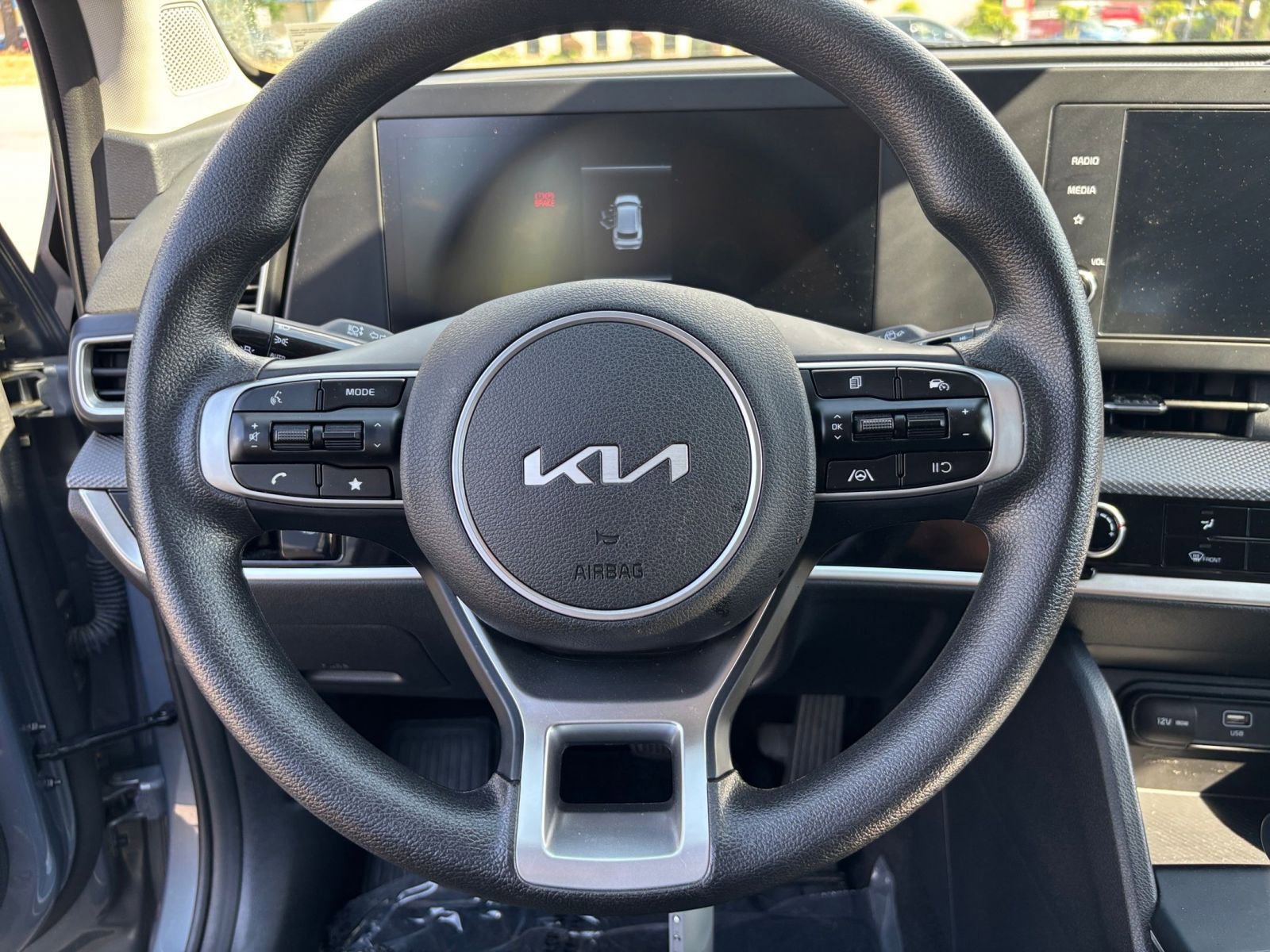 Thumbnail: 2025 Kia Sportage - 27