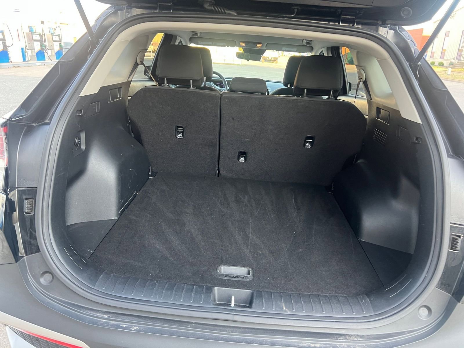 Thumbnail: 2025 Kia Sportage - 30