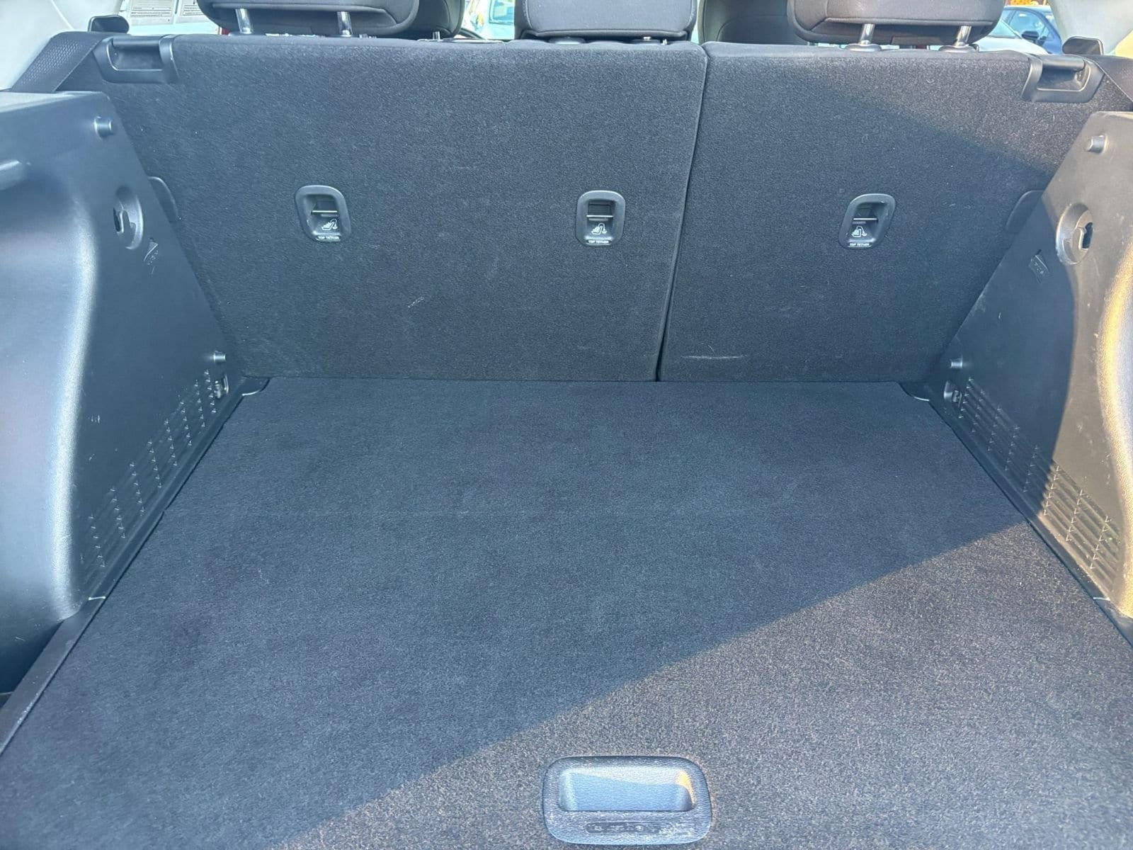 Thumbnail: 2025 Hyundai Kona - 31