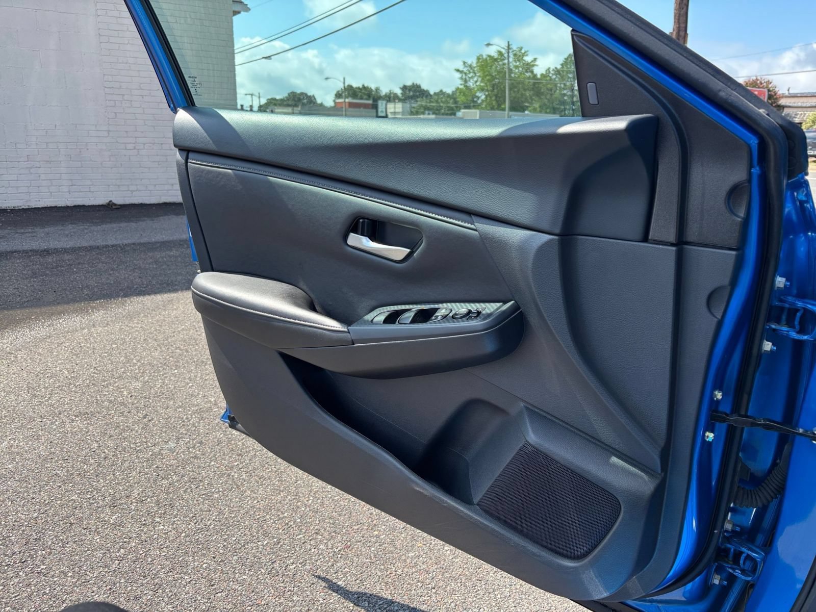 Thumbnail: 2025 Nissan Sentra - 15