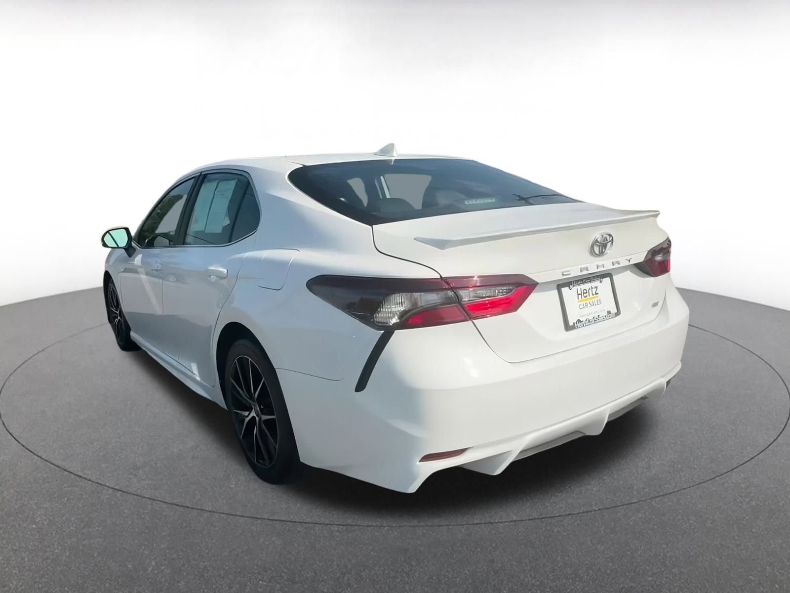 Thumbnail: 2024 Toyota Camry - 11