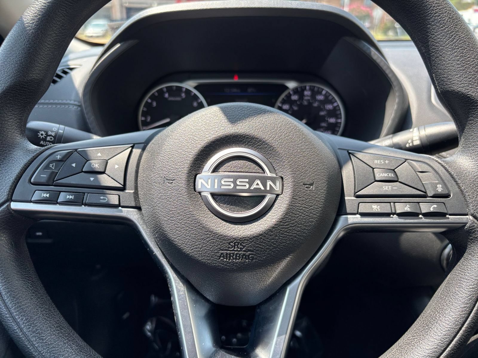 Thumbnail: 2025 Nissan Sentra - 25