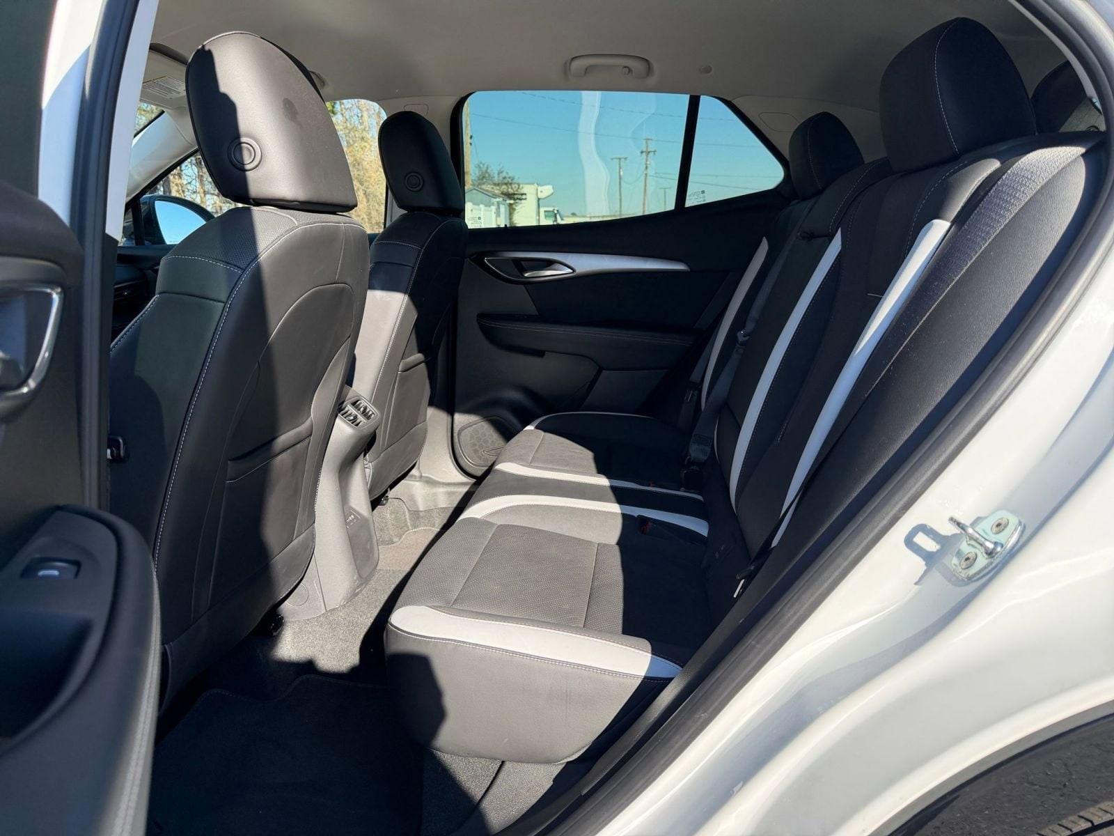 Thumbnail: 2024 Buick Envision - 25