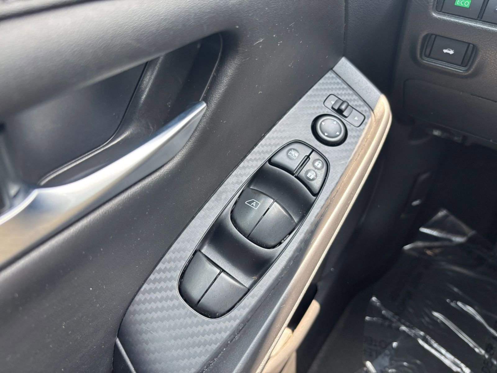 2024 Nissan Sentra SV 20