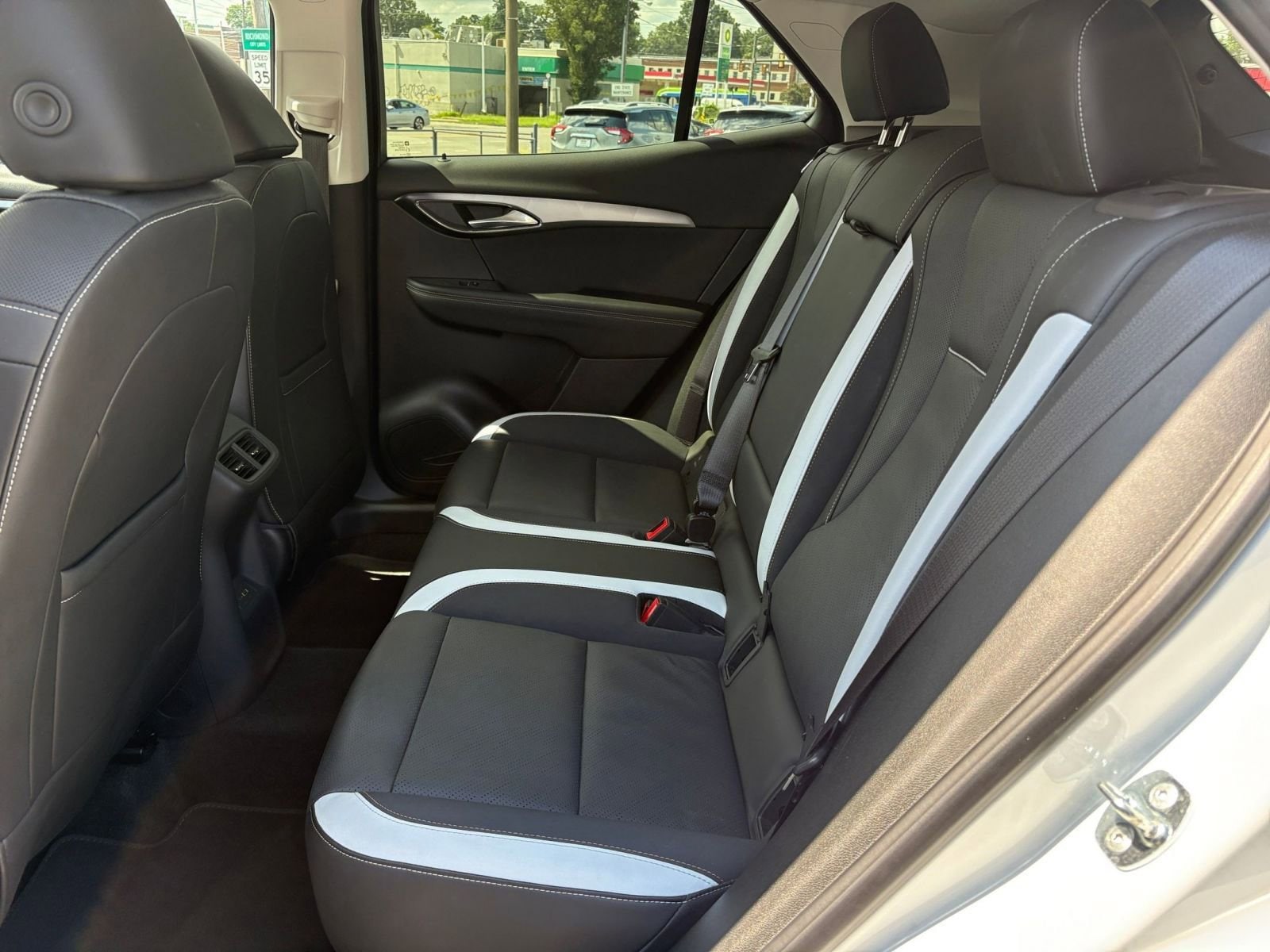 Thumbnail: 2024 Buick Envision - 25