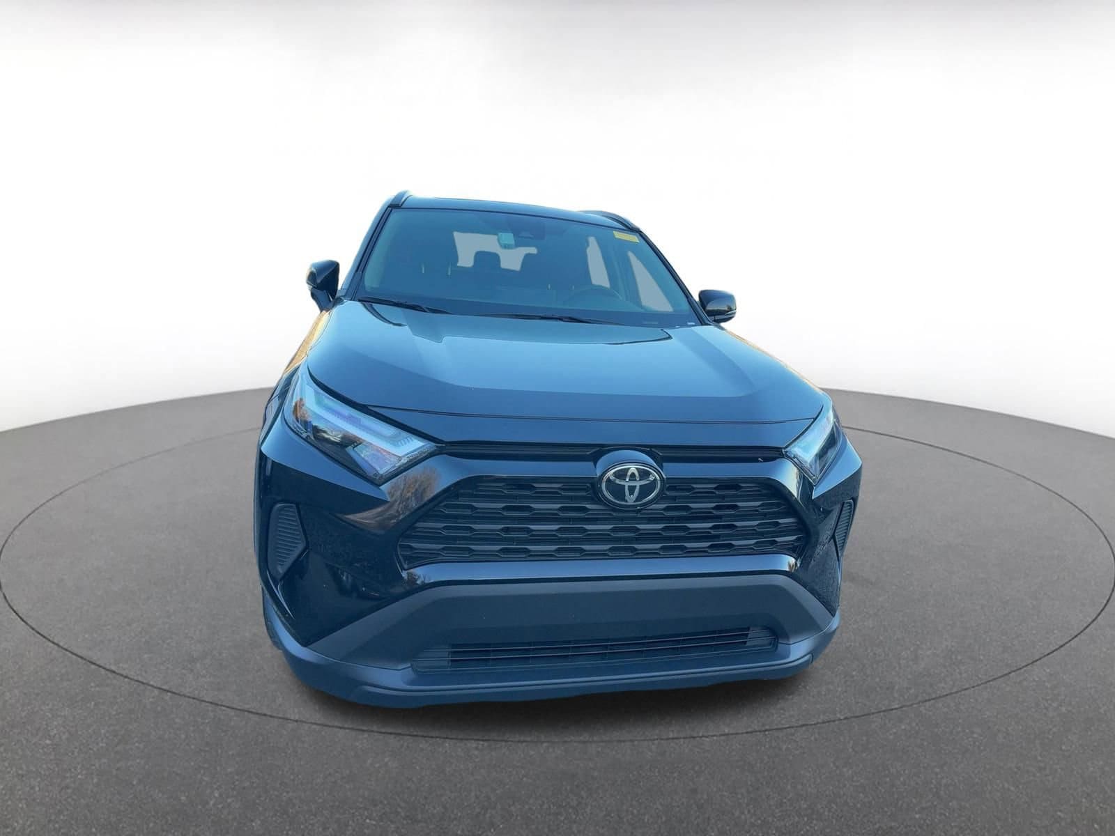 Thumbnail: 2025 Toyota RAV4 - 2