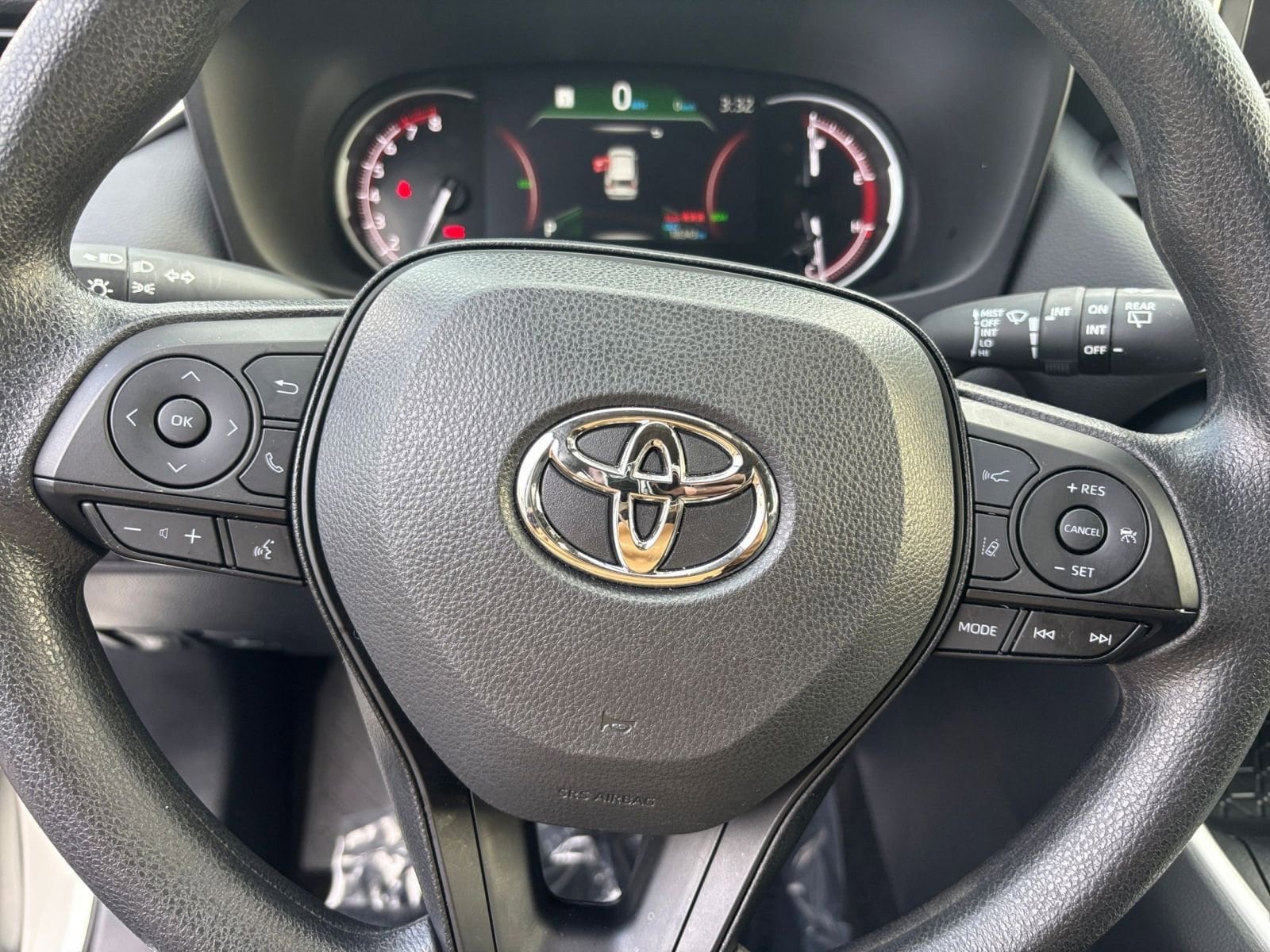 Thumbnail: 2025 Toyota RAV4 - 28