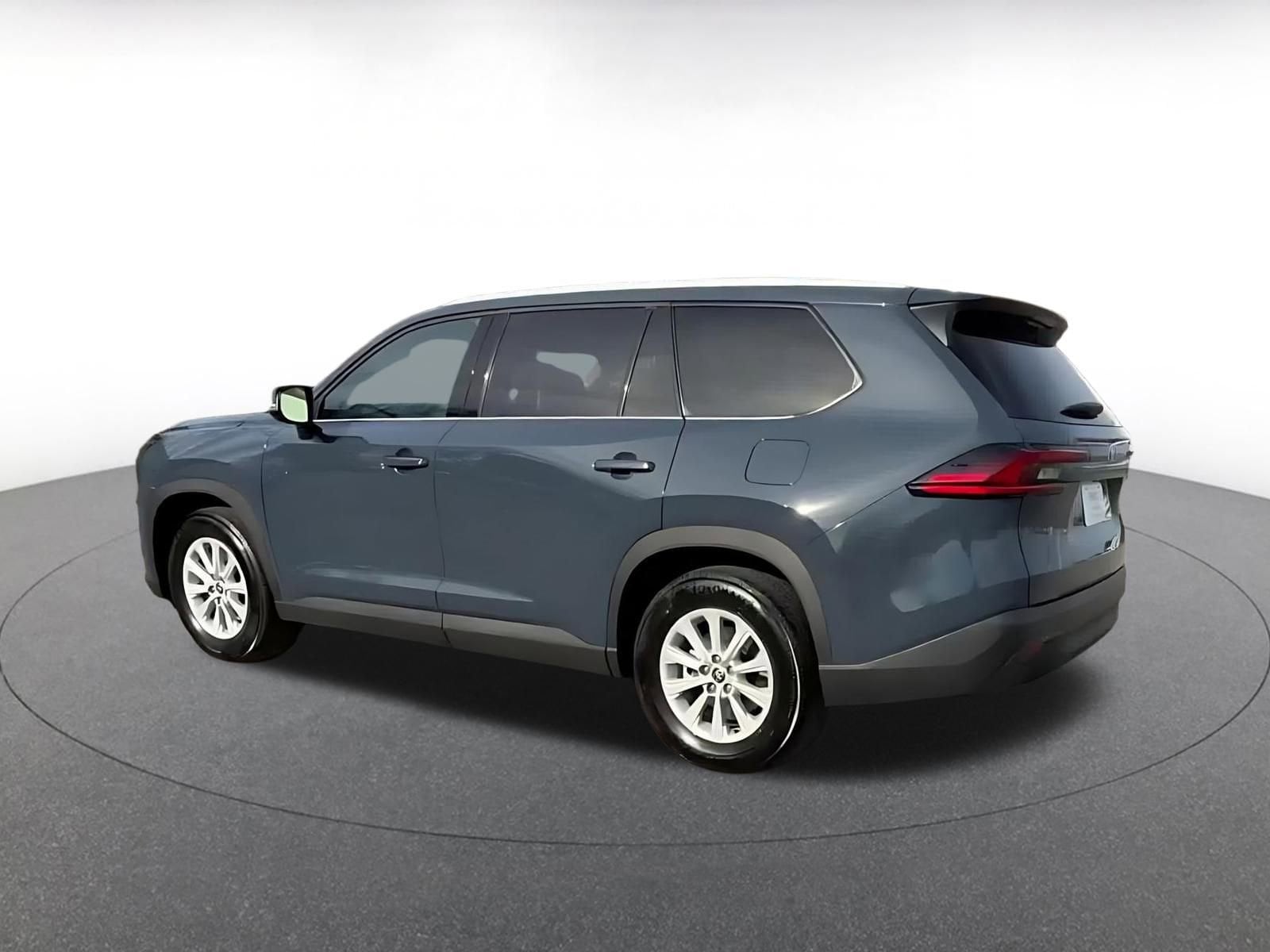 Thumbnail: 2025 Toyota Grand Highlander - 10