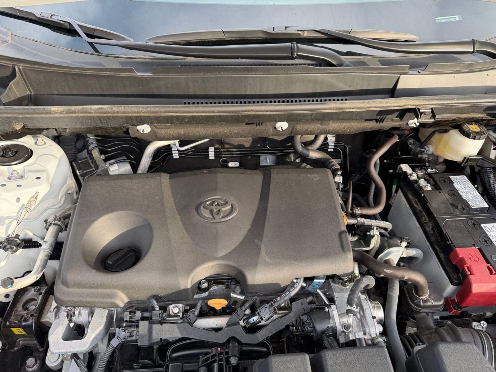 Thumbnail: 2025 Toyota RAV4 - 34