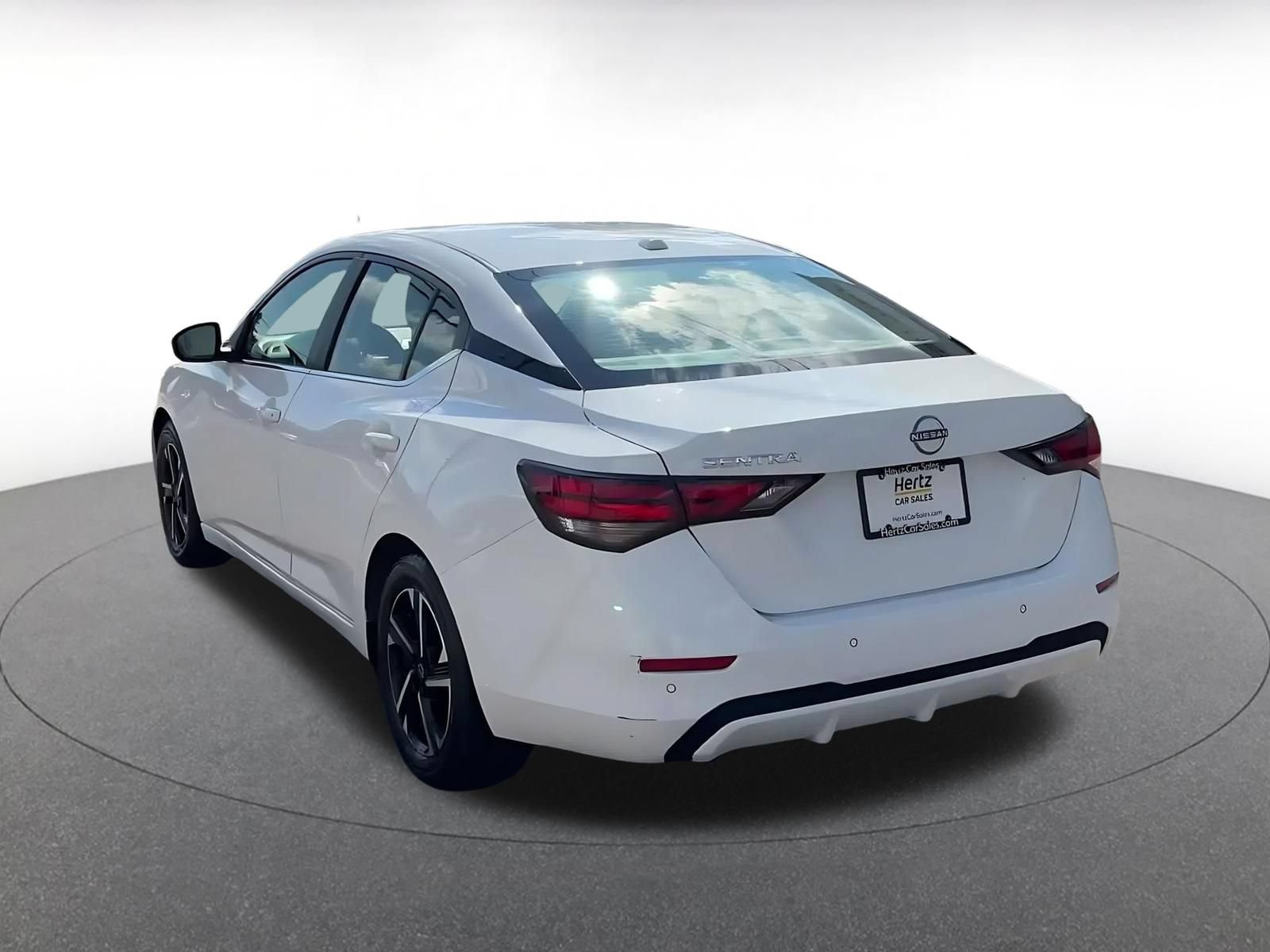 Thumbnail: 2025 Nissan Sentra - 11