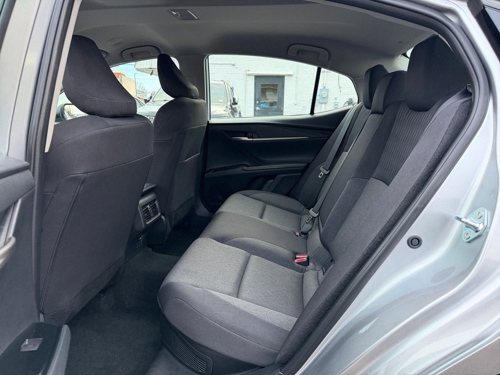 Thumbnail: 2025 Toyota Camry - 24